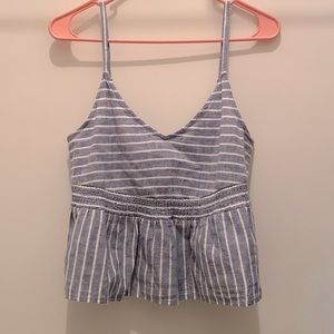 *NWT* Roxy Crop Top